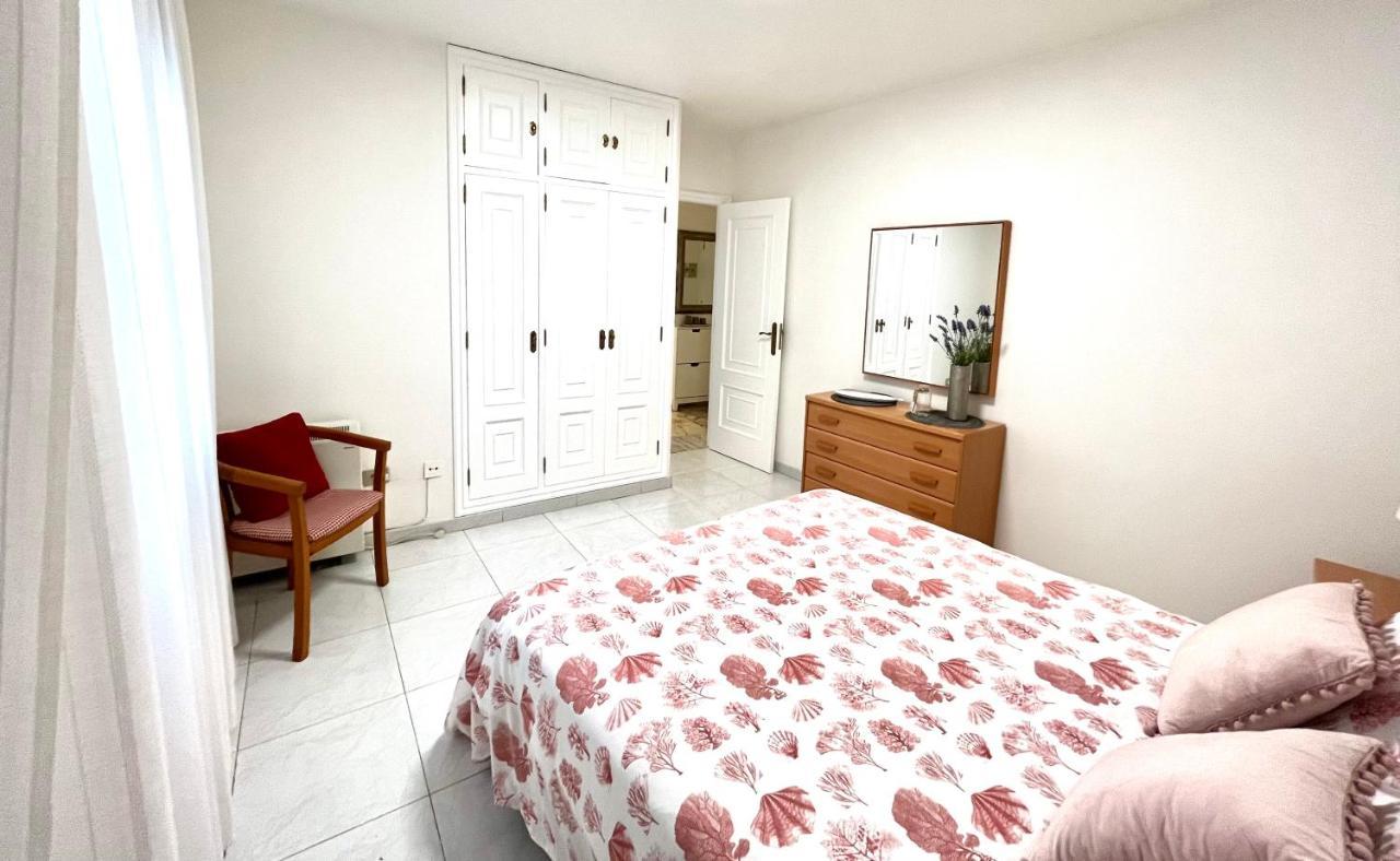Apartamentos Faro Da Rocha O Grove Buitenkant foto