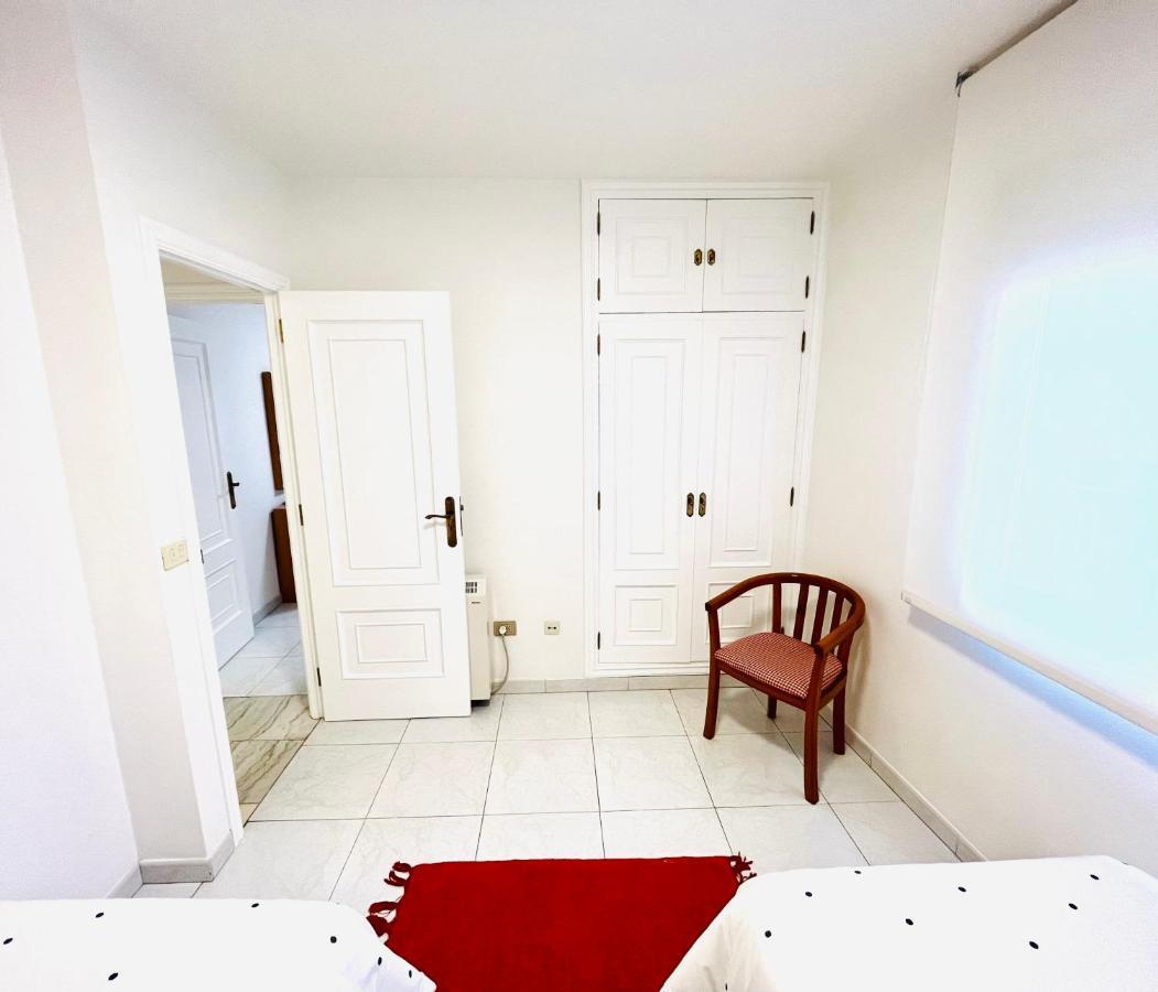 Apartamentos Faro Da Rocha O Grove Buitenkant foto